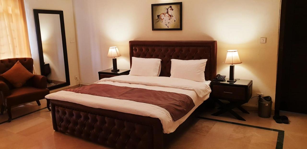 Reina Boutique Hotel - G6/3 이슬라마바드 외부 사진